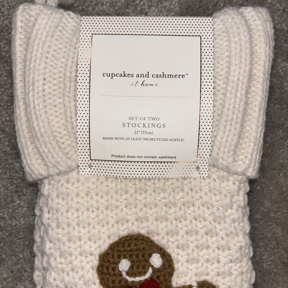 Cupcakes & Cashmere Gingerbread Man Girl Christmas Knit Stockings Set Of 2 NEW - Picture 3 of 4
